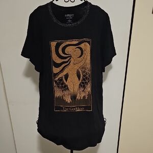 Torrid Black Tee with Gold Graphic